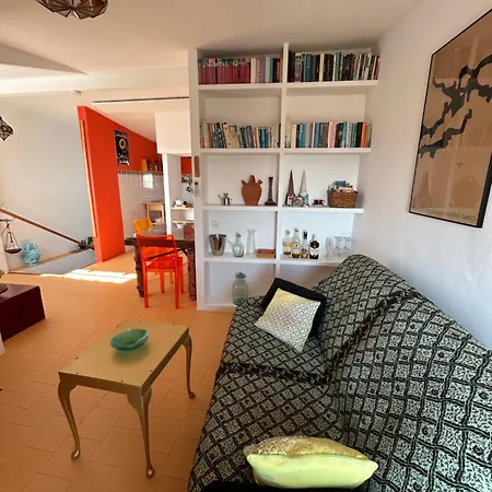 Willa Charming House In The Historic Old Town Alicante